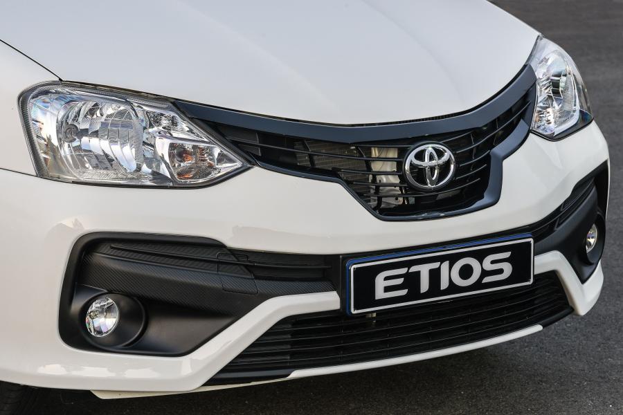 Детали экстерьера Toyota Etios Sport 2018 года  (ZA) (фото 12 из 33)